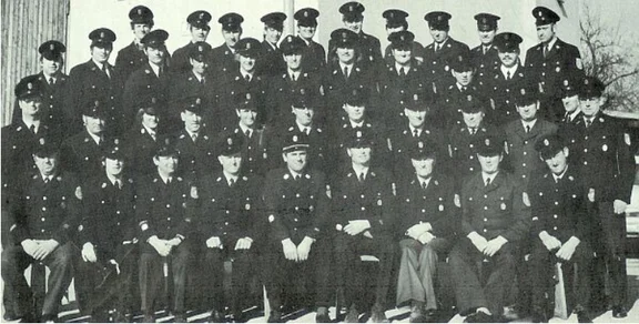 1975.PNG